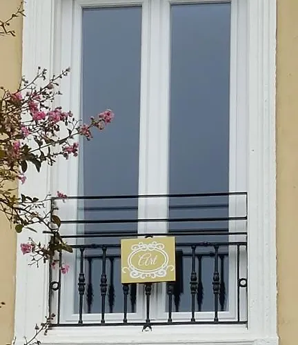 Art Апартаменты *